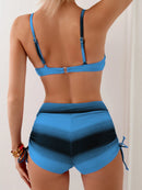 SHEIN Swim Conjunto de Maiô Bikini feminino Tie-Dye com frente torcida e fundos franzidos para as férias de verão na praia