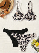 Biquíni Safari Chic 3 Peças com 2 Calcinhas Biquíni Safari Chic 3 Peças com 2 Calcinhas Marina Moda Praia 